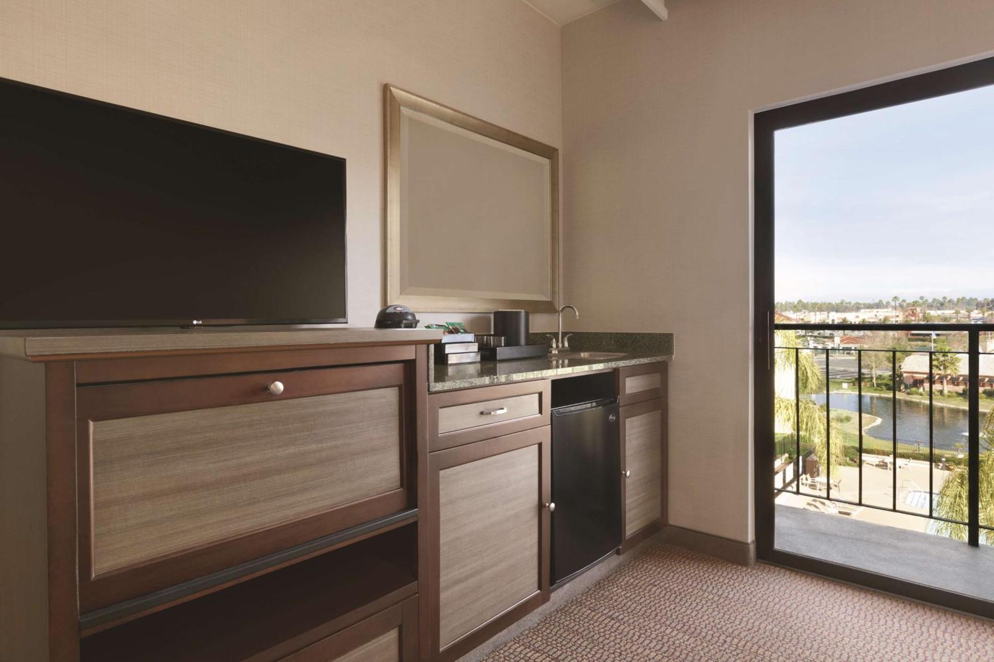 Embassy Suites By Hilton Temecula Valley Wine Country Zewnętrze zdjęcie